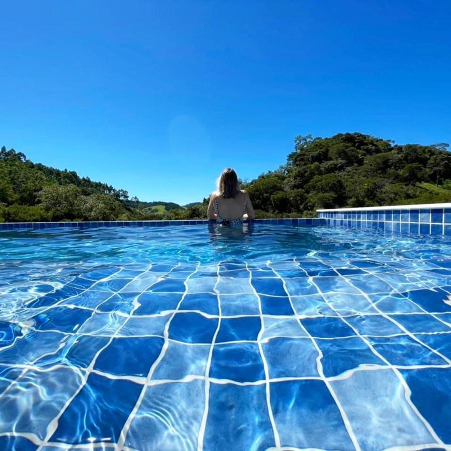 Chale Do Lago Super Luxo Cunha Luaran gambar